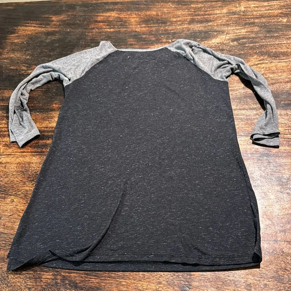 Nirvana Ragland distressed long sleeve thin T shirt size small EDGY FEMININE - Picture 4 of 9